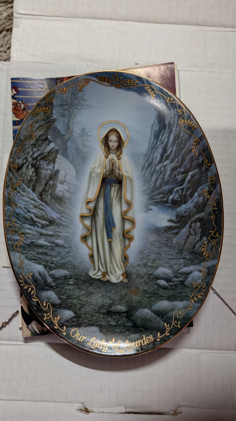Bradford Exchange "Our Lady of Lourdes" Collector Plate