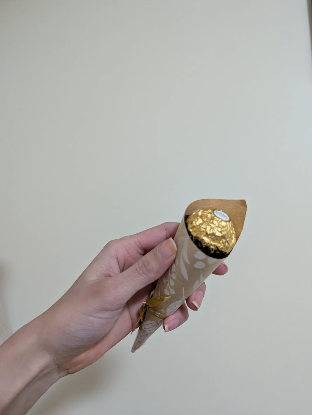 NUSH Ferroro party favors. Pack of 10