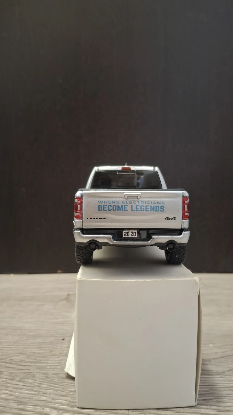 RAM 1500 Laramie Diecast Model Truck - photo 2