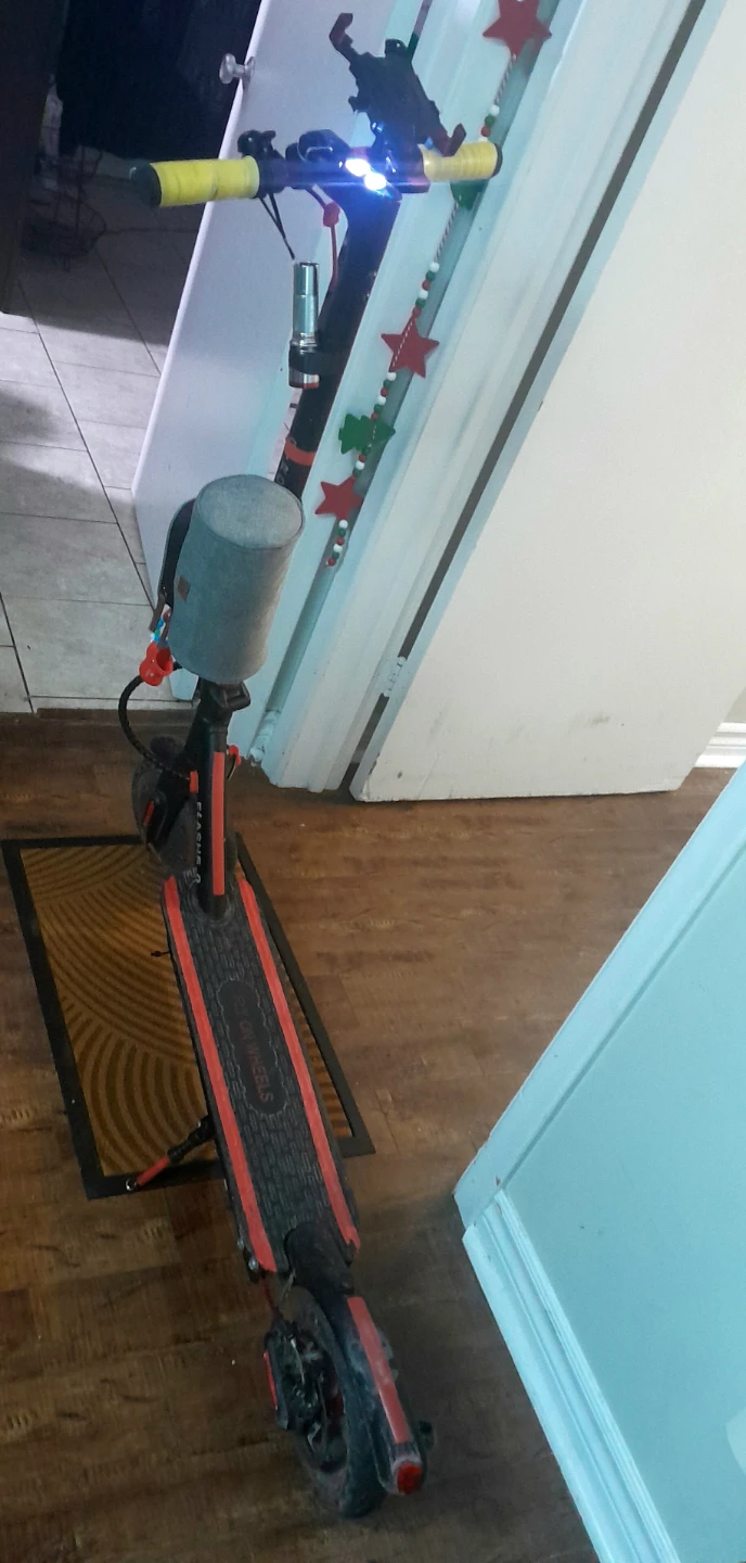 Electric Scooter - photo 2