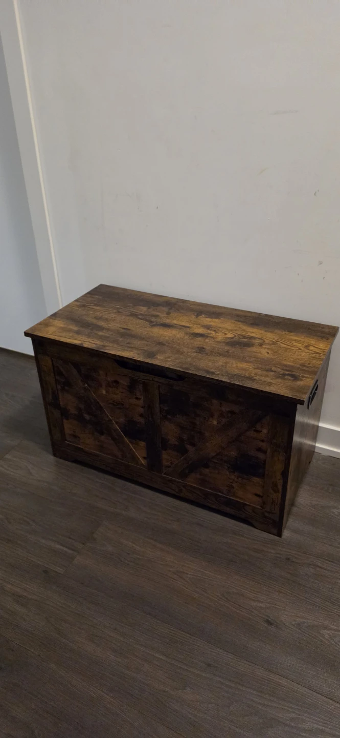 Storage Chest with 2 Safety Hinges,  Rustic Brown