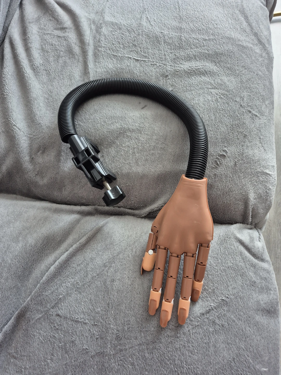 Nail Practice Hand with Adjustable Clamp