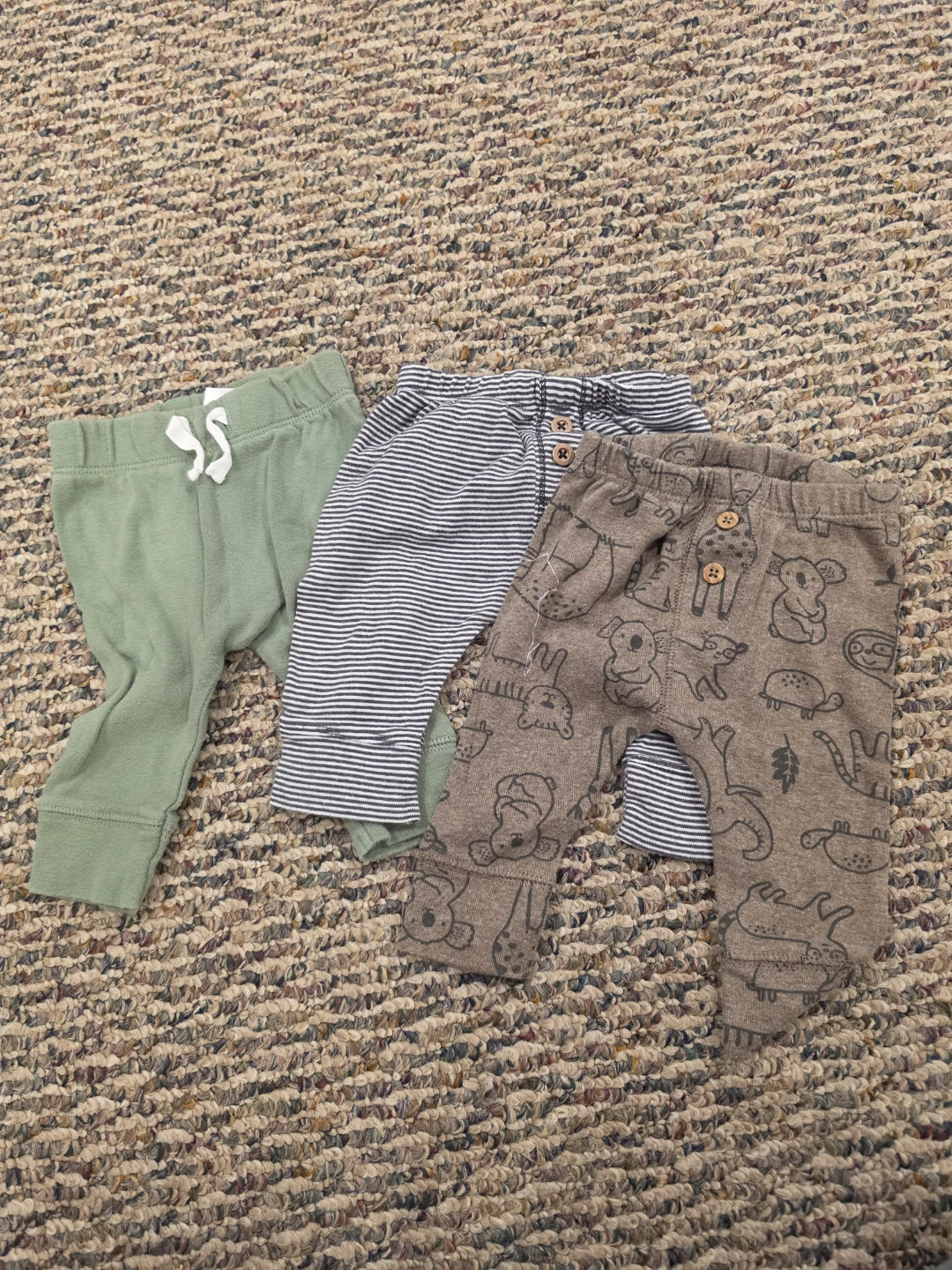 Baby boy clothing bundle- size 0-3 months - photo 2