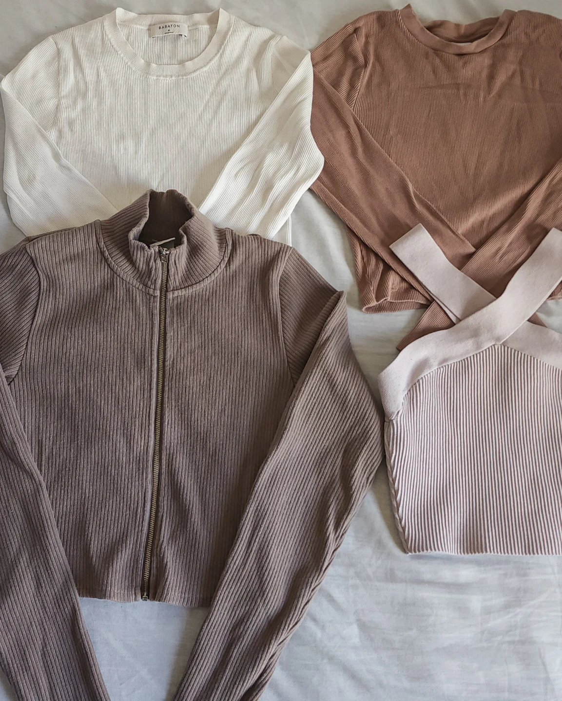 Aritzia Tops - TNA, Babaton (Medium, Small,  XS)