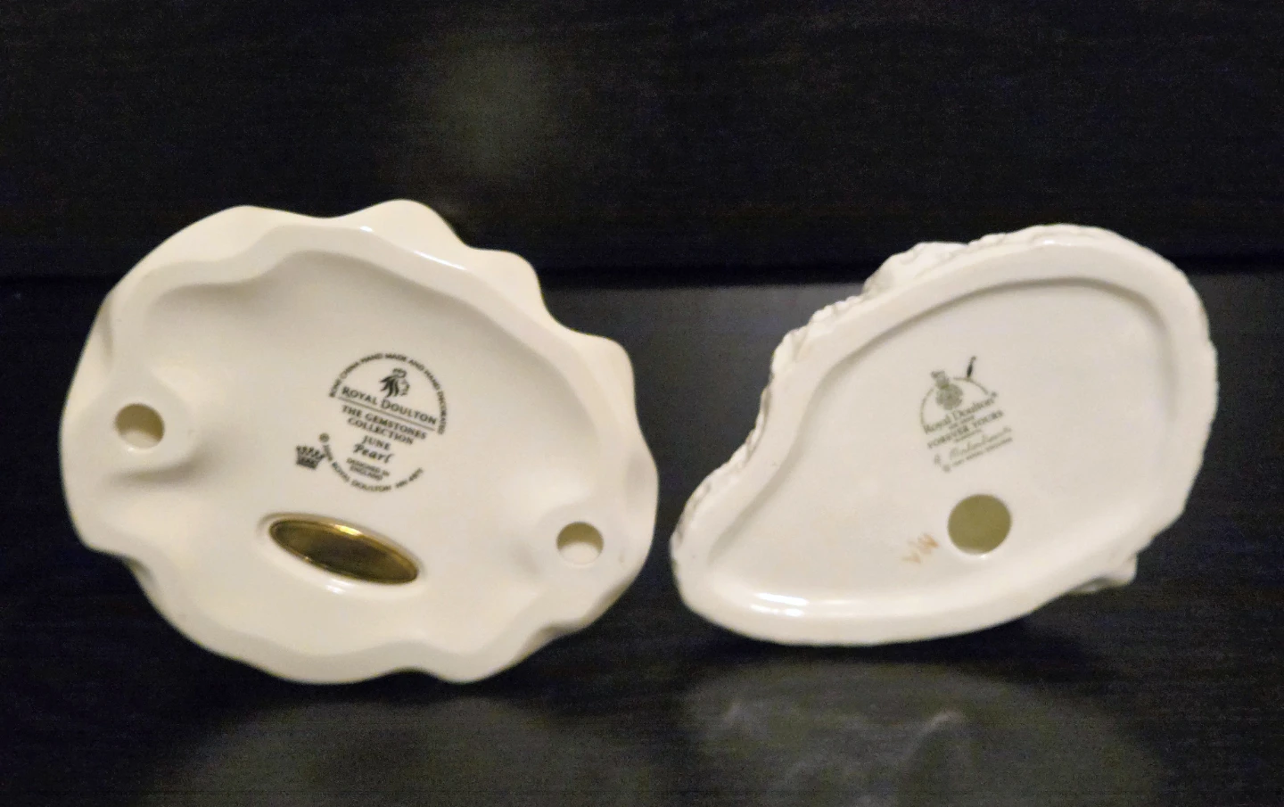 Pair Of Royal Doulton Figurines, "June Pearl", "Forever Yours" - photo 4