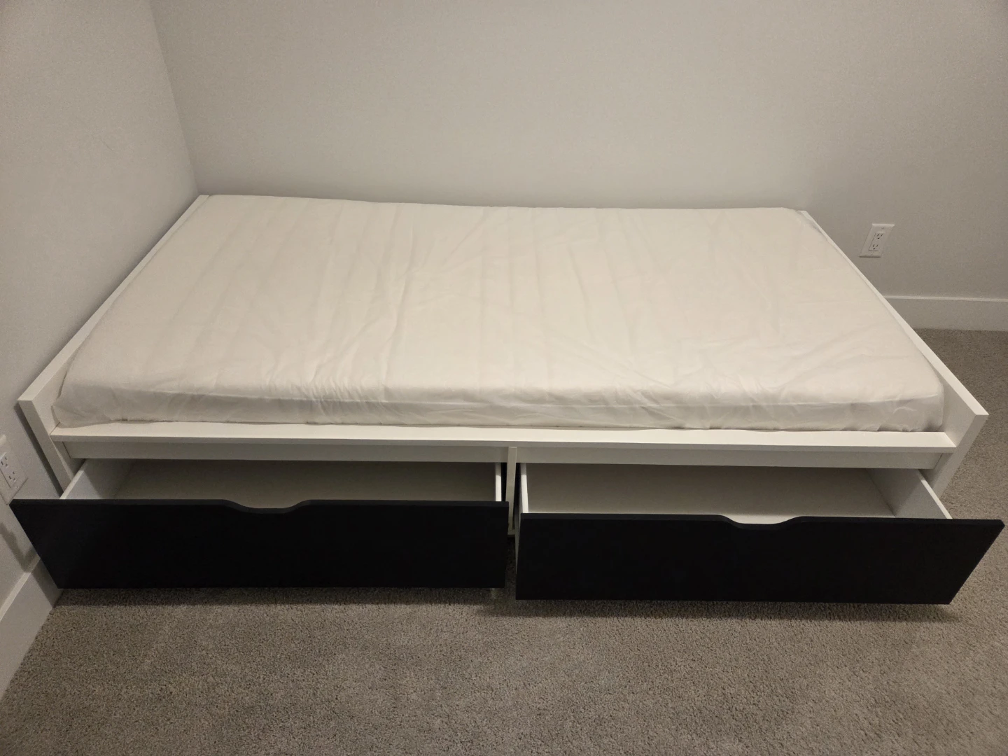 IKEA MALM Twin Bed Frame with Storage Drawers