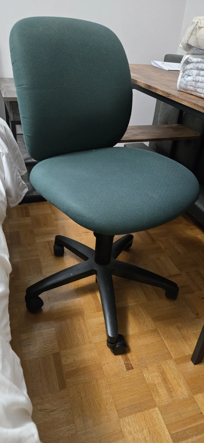 Green Office Chair - photo 2