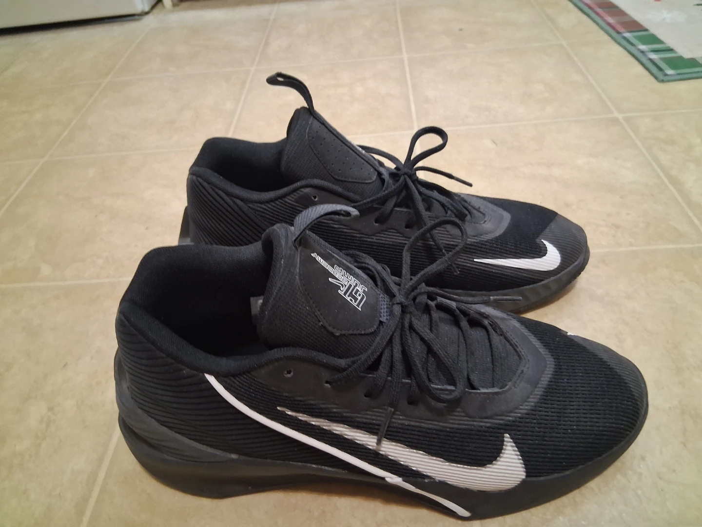 Nike GT Jump Basketball Shoes - Black - photo 3