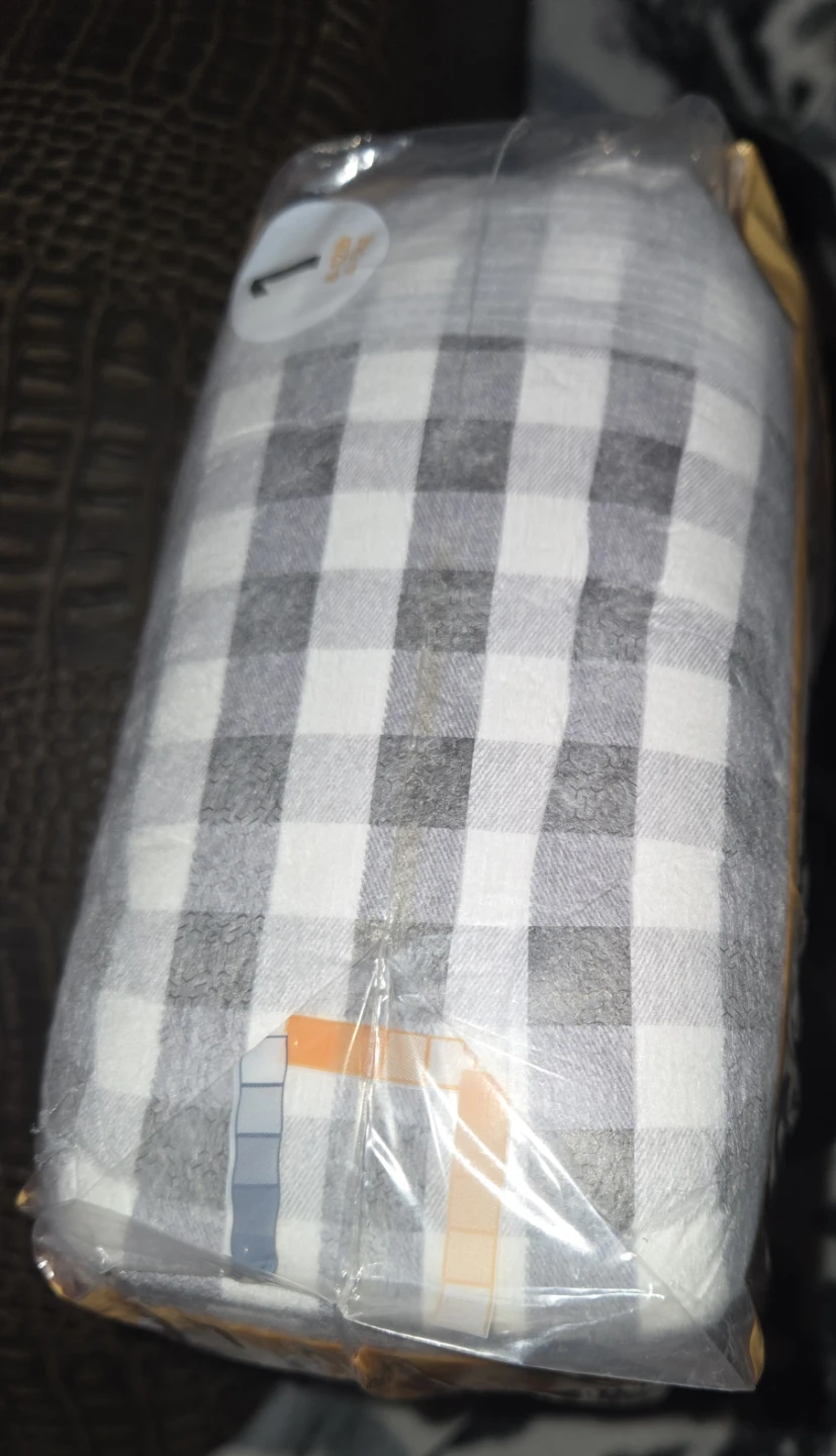 Hello Bello size 1 diapers (34 count) - photo 2