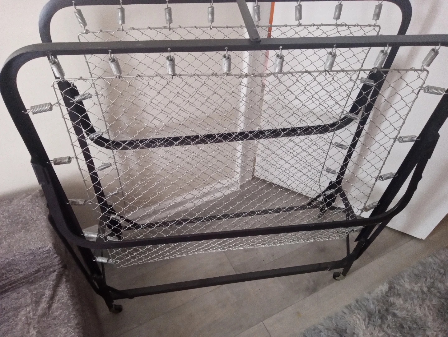 Folding cot with mattress