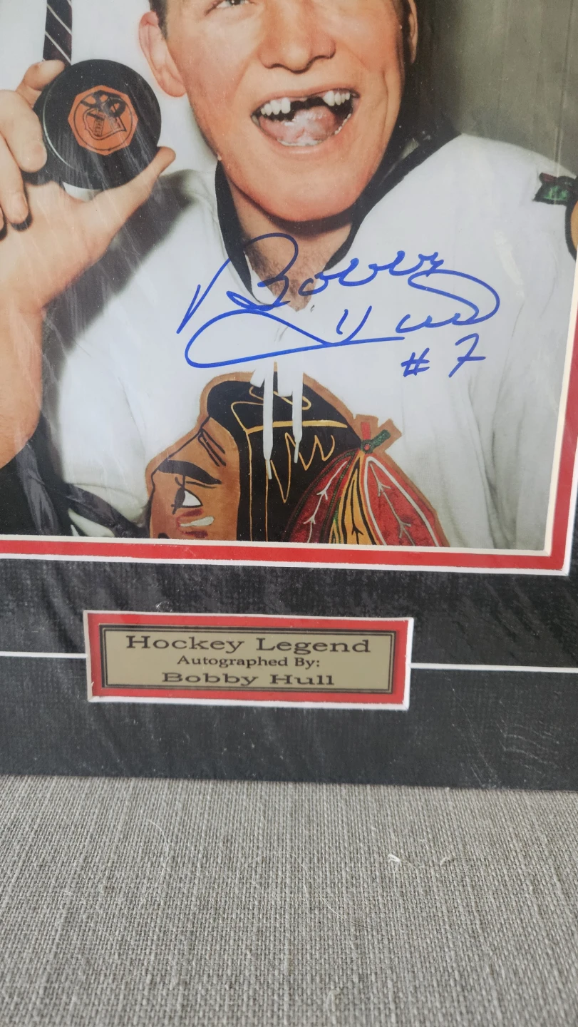 Bobby Hull Autographed Photo - Chicago Blackhawks Hockey Legend - photo 3