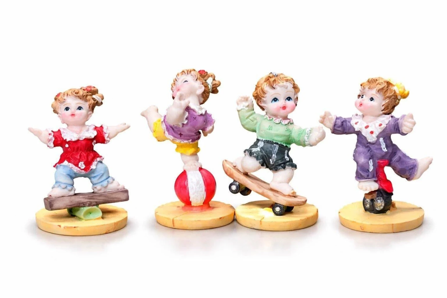 Set of 4 Decorative Figurines with Children