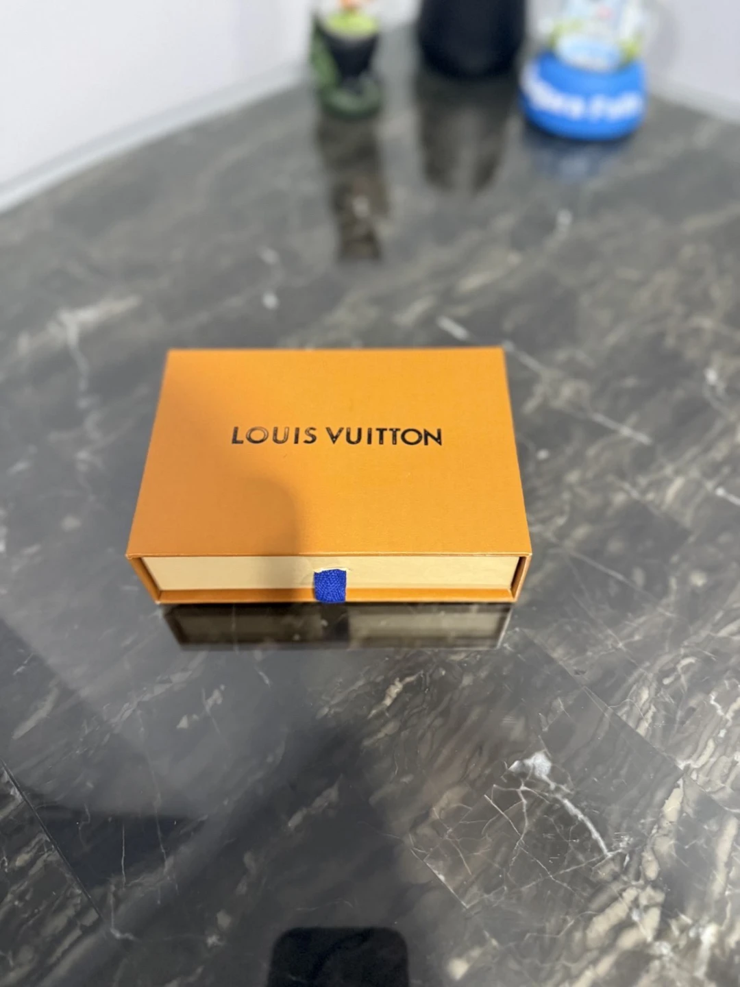 Lv Slim Bracelet - photo 3