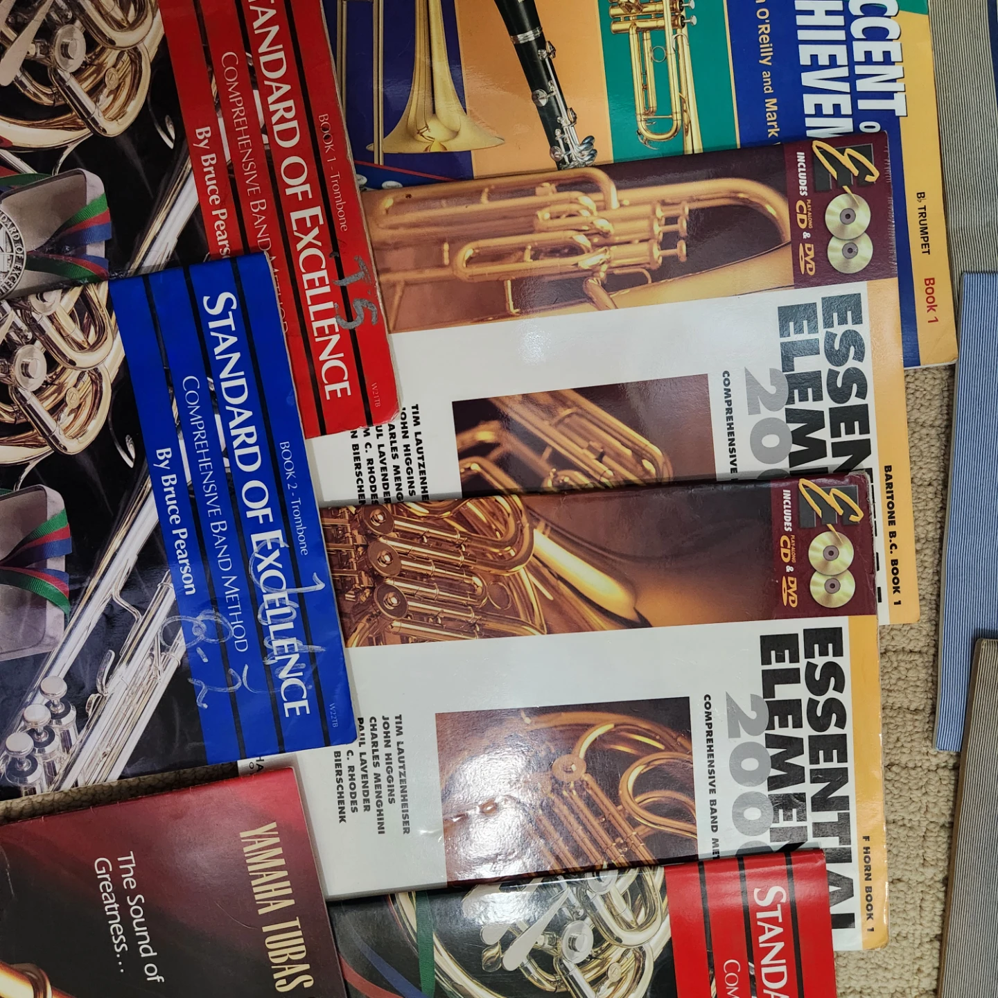 Mixed lot of music books brass band instruments - photo 2