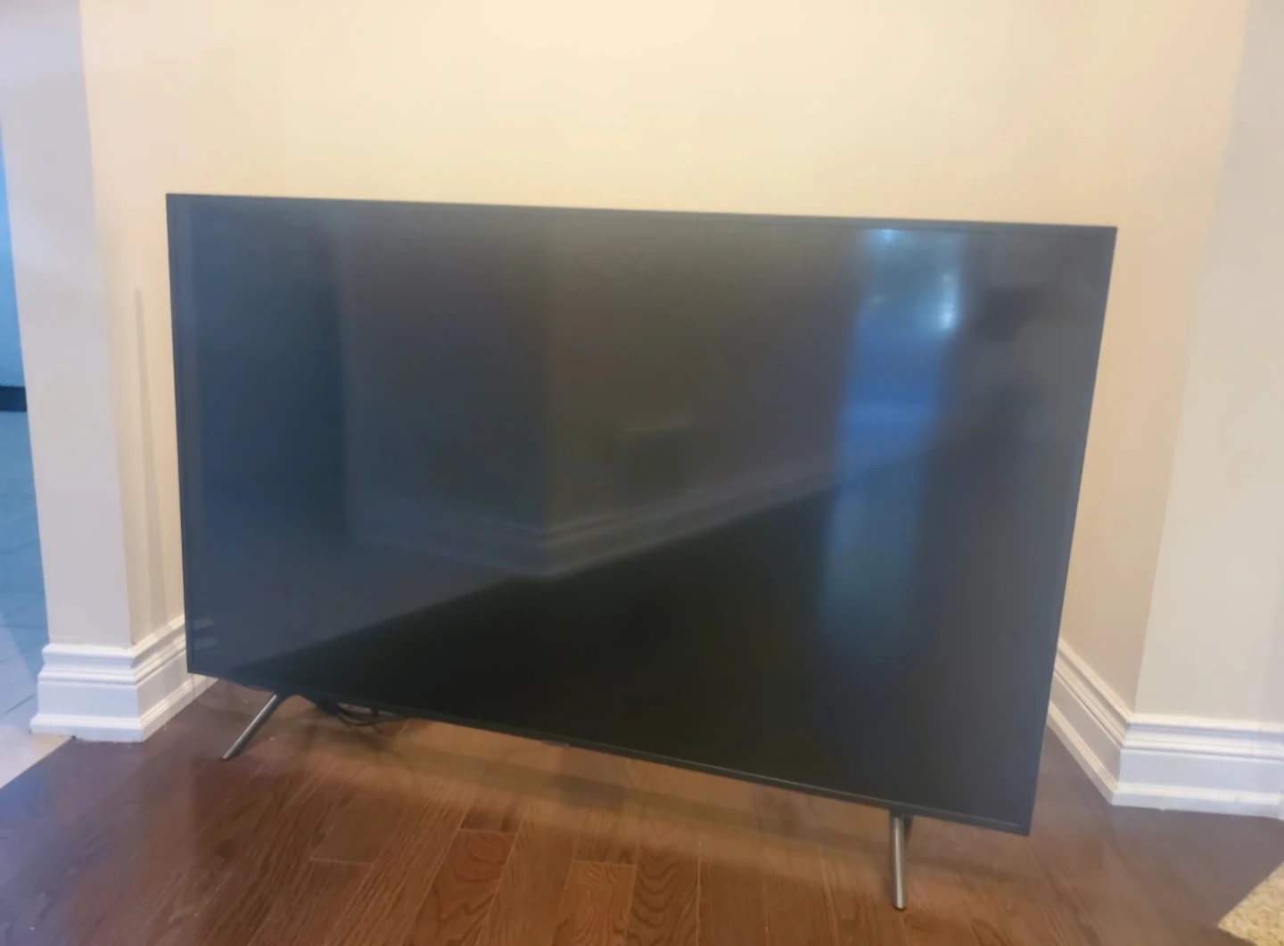 Samsung 58" UN58RU7100FXZC 4K UHD HDR Smart TV