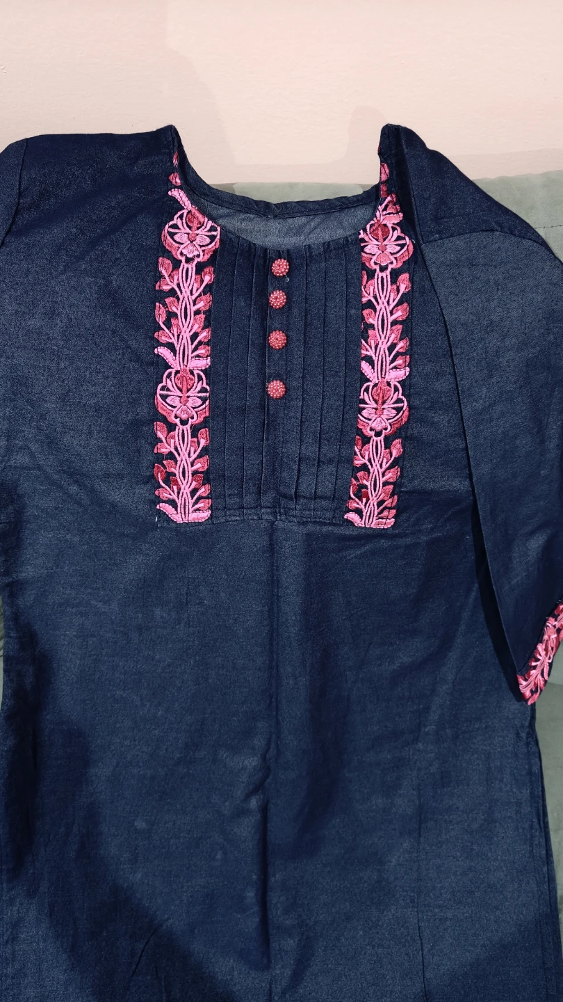 Dark Blue Kurti with Pink Embroidery - photo 3