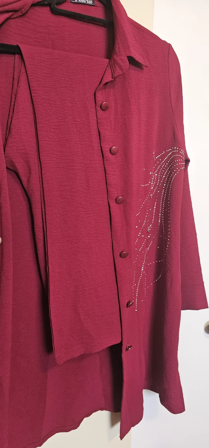 Maroon Rhinestone Detail Shirt - photo 2