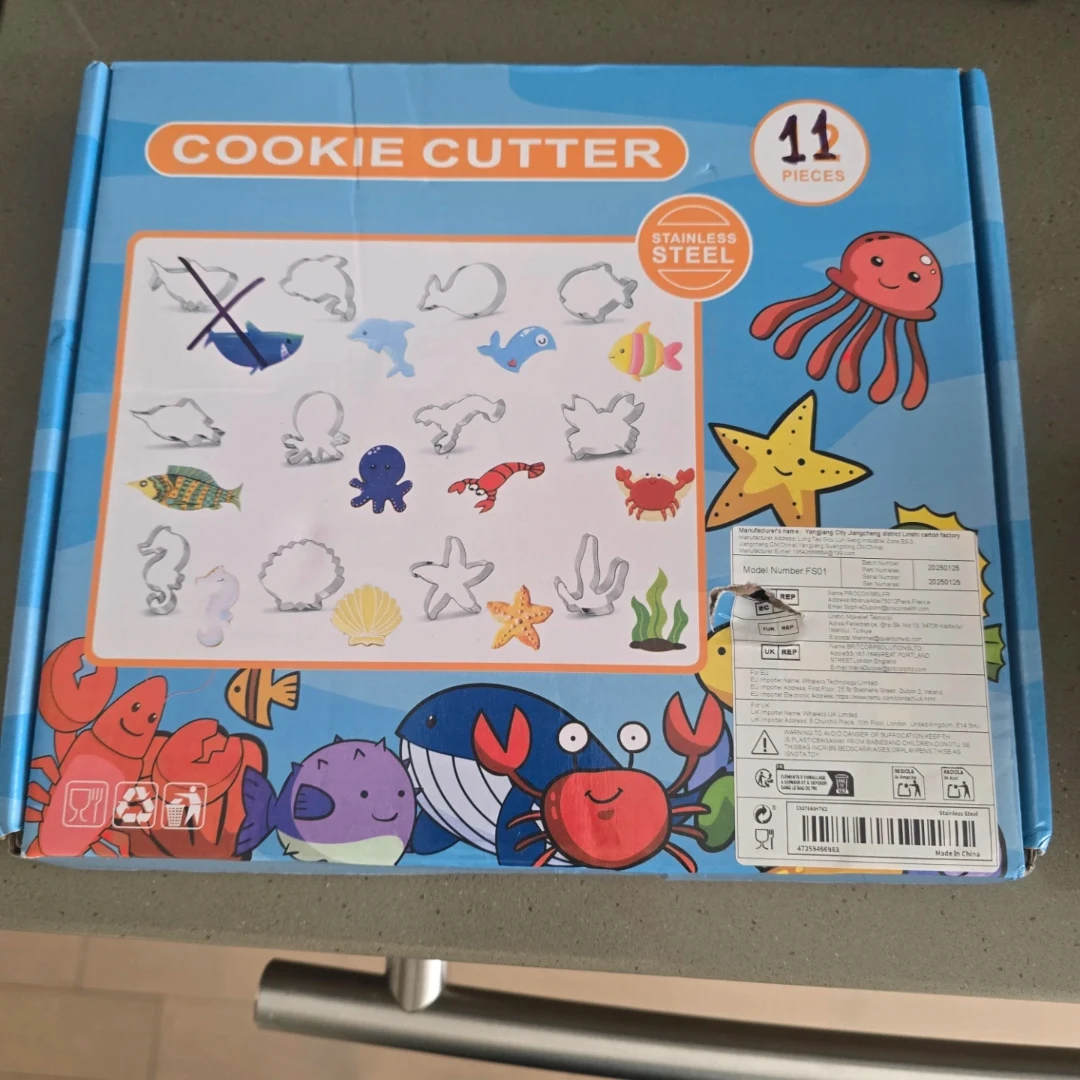 11 Piece Stainless Steel Cookie Cutter Set - photo 2