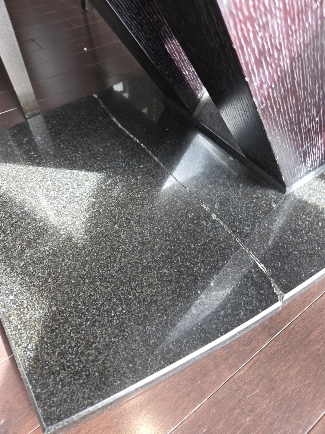 Black Glass Dining Table with Chairs... Base is cracked - photo 4