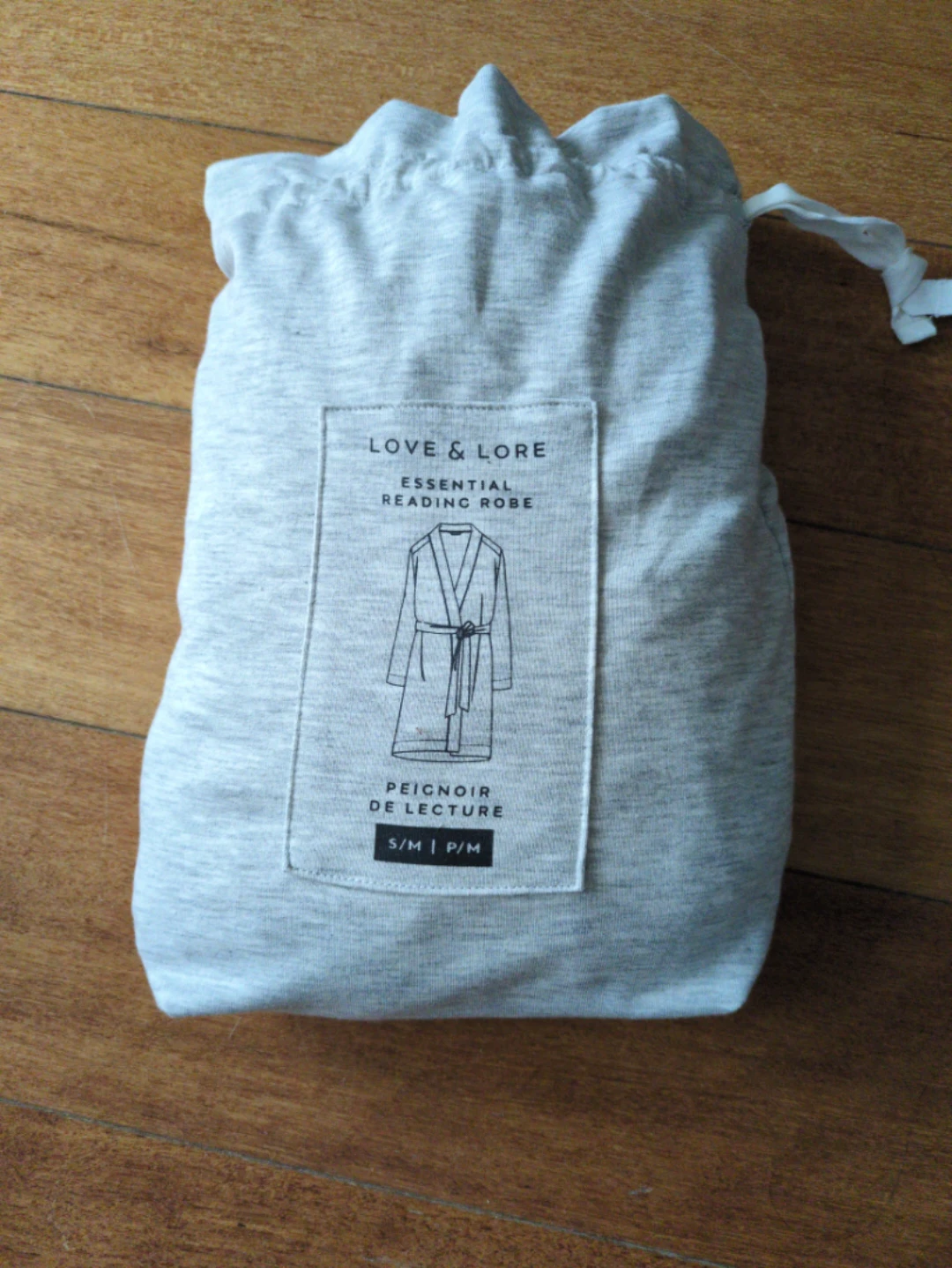 Love & Lore Essential Reading Robe (S/M) - photo 2