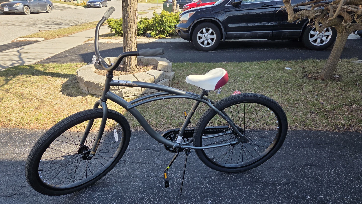 Huffy 26-inch Capitol Men's Beach Cruiser Bike Grey
