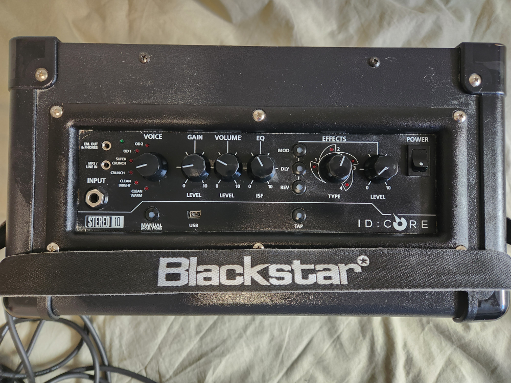 Blackstar Guitar Amp with a four channel headphone amplifier - photo 2