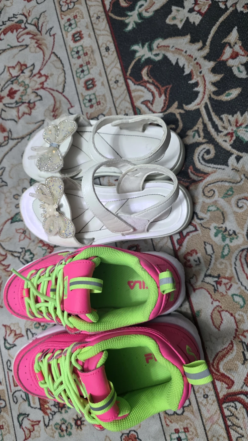 Fila Kids Pink & Lime Green Athletic Shoes & White Butterfly - photo 4