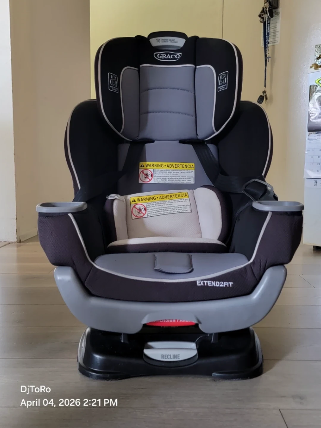 Graco Extend2Fit Convertible Car Seat - photo 2