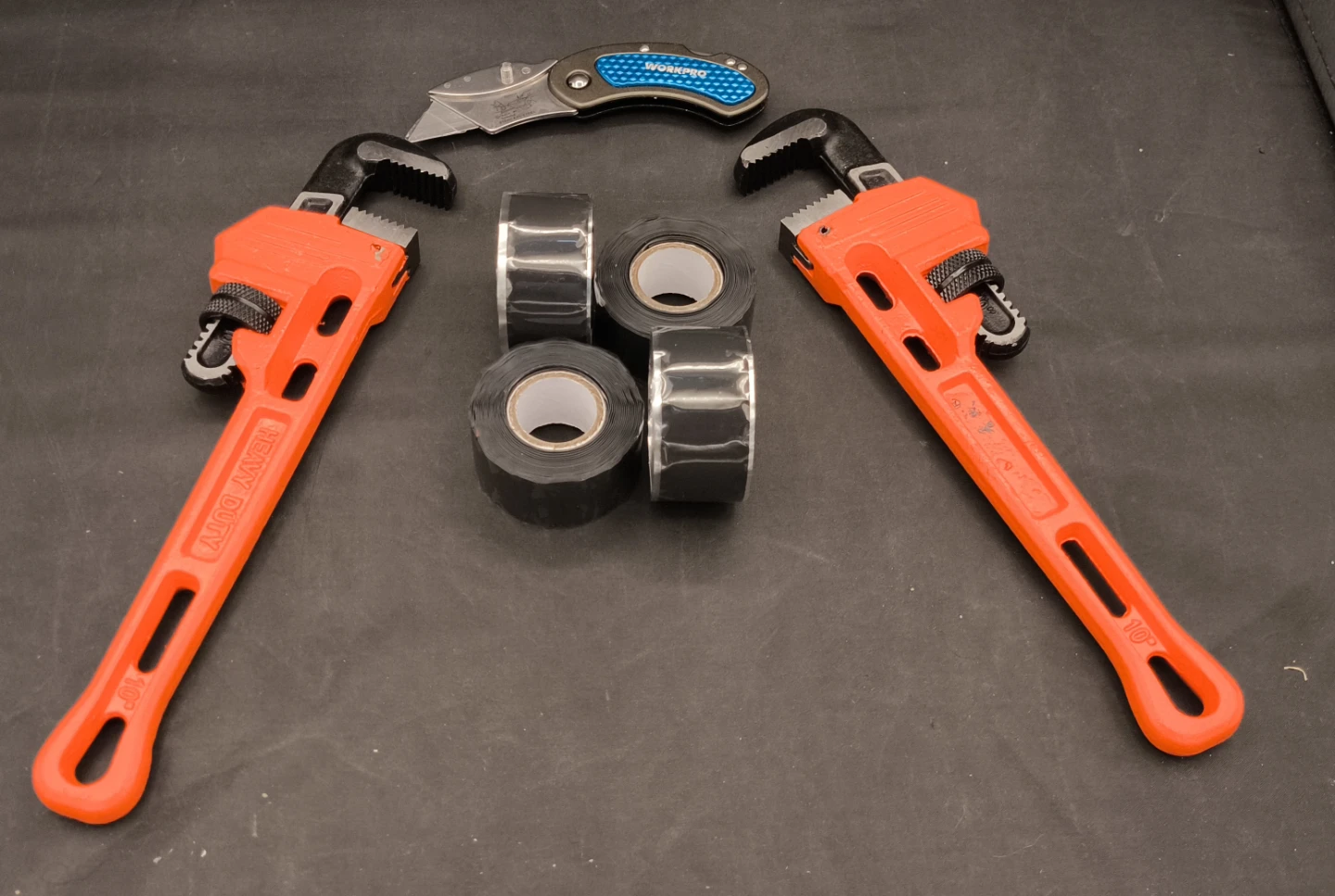 Leak Repair Kit PRO | 2× Pipe Wrench 10” + 4× Self Fusing Tape - photo 2