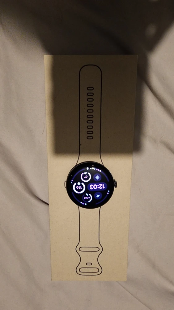 Pixel Watch 4 (45mm) Bundle + Extra Case-Friendly Charger