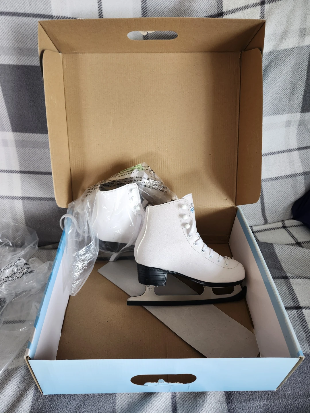 Vie Dream Figure Ice Skates - White, Size US 1