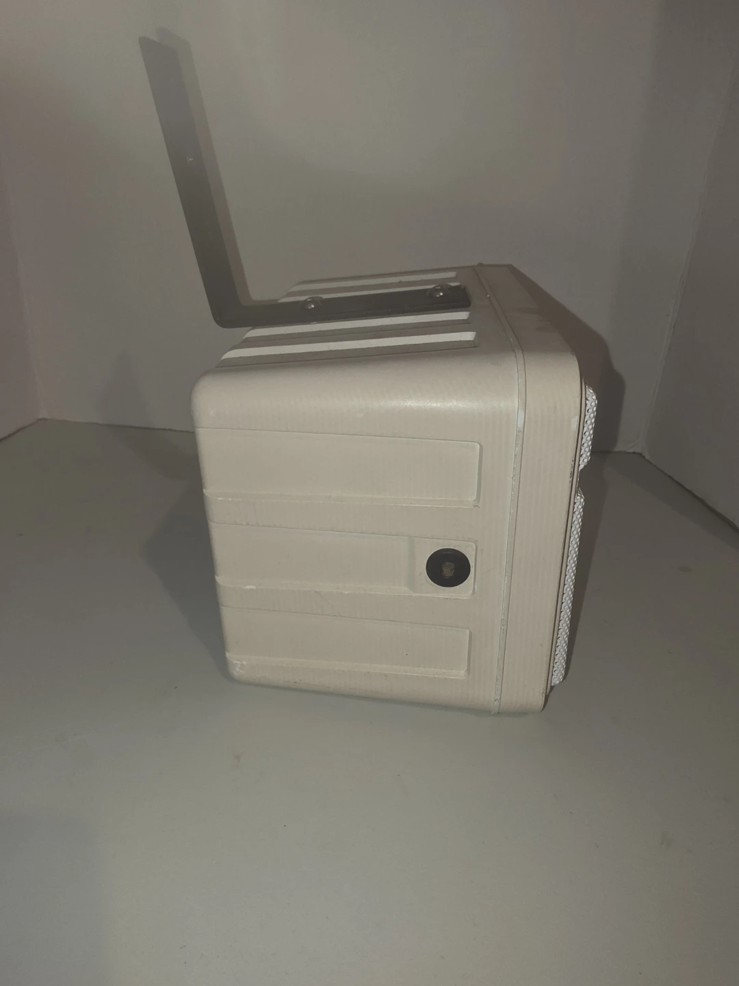Bose Model 25 Surface Mount Speaker - photo 2