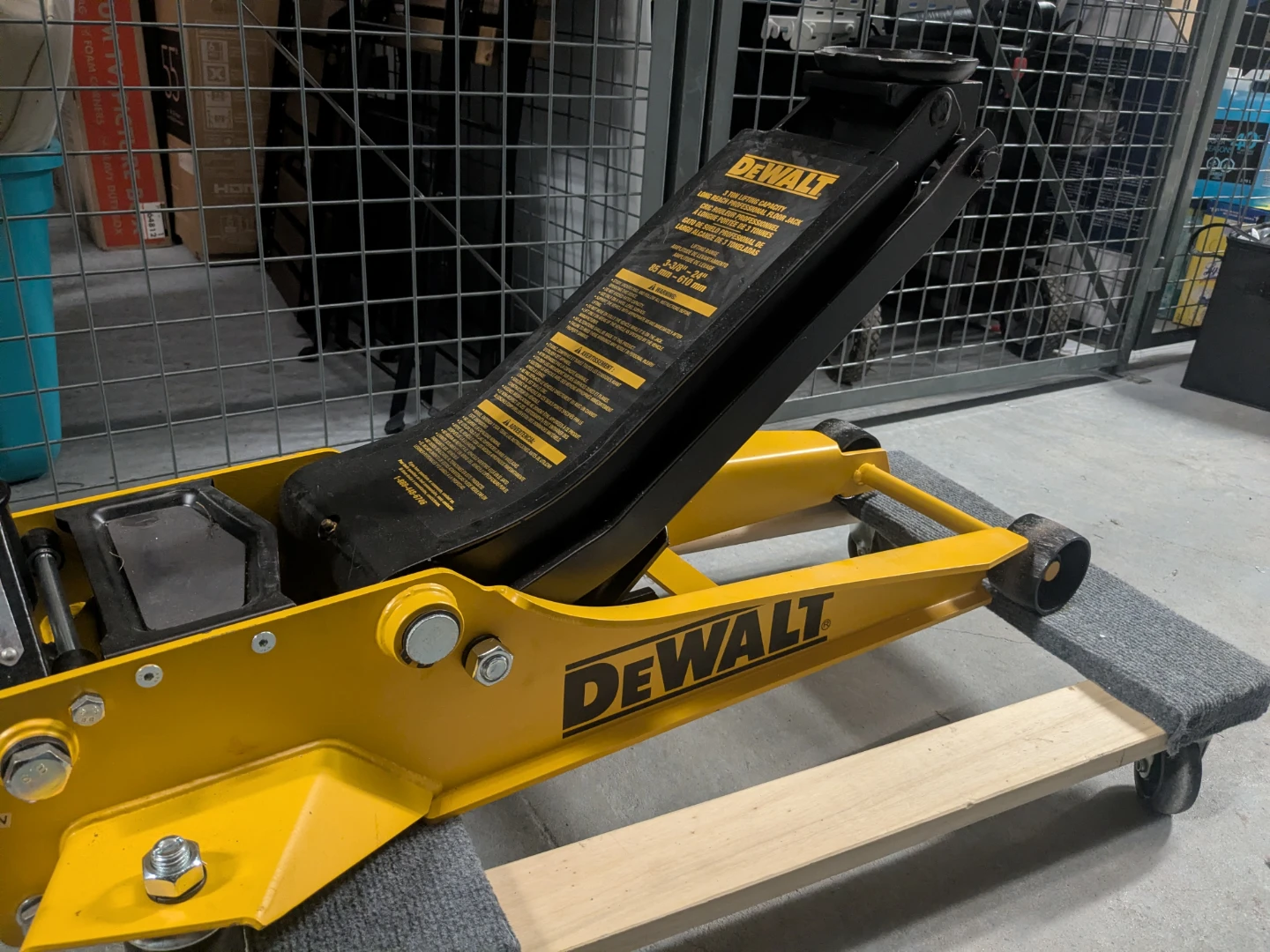 Dewalt 3 ton long reach low profile car jack - photo 5