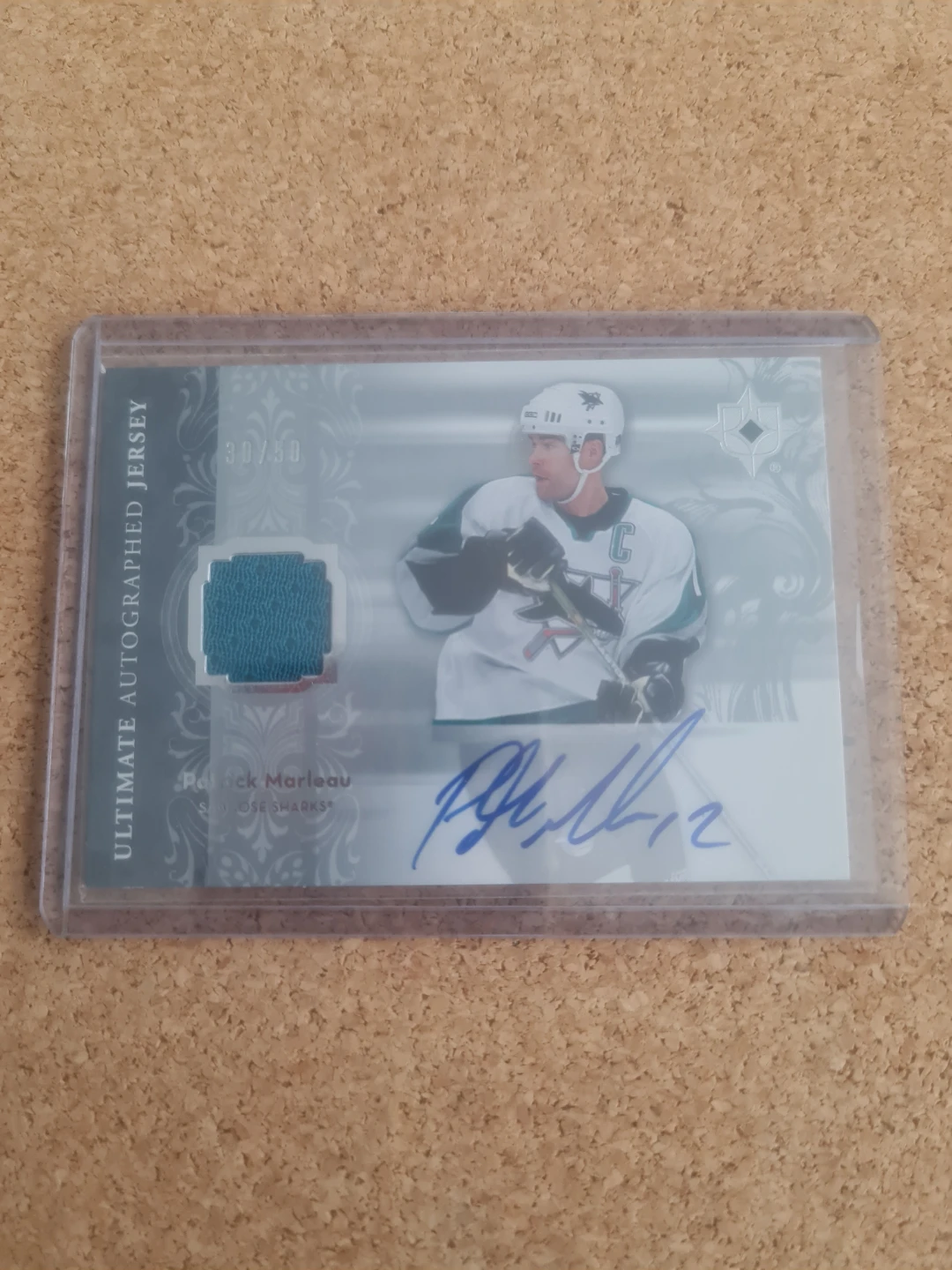 Patrick Marleau Autographed Jersey Hockey Card