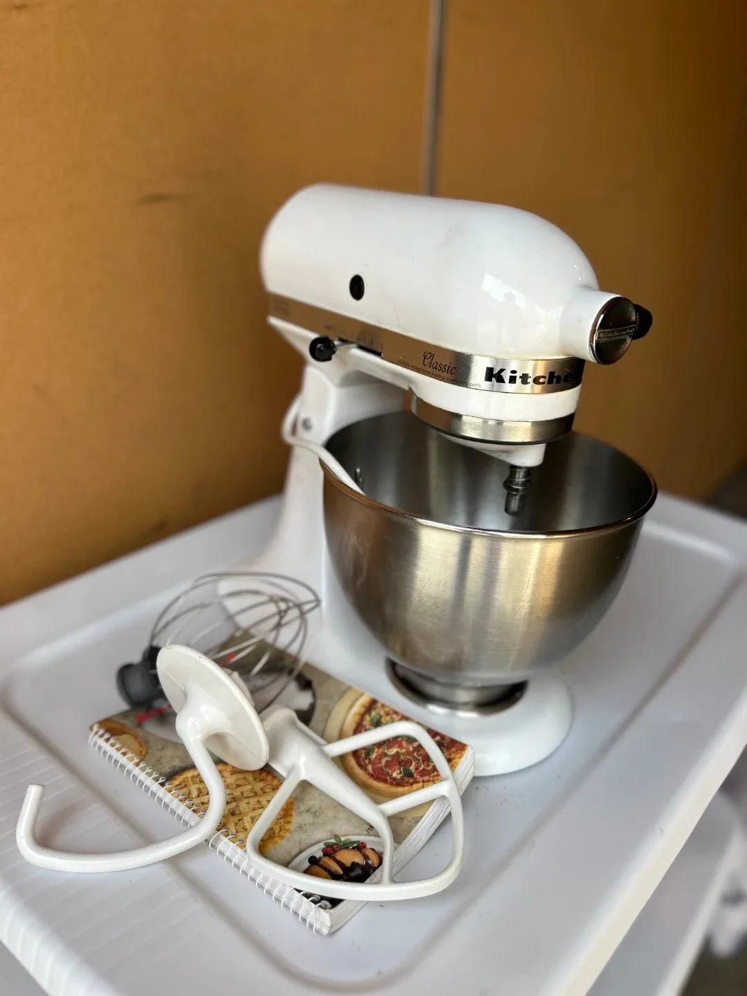KitchenAid Classic Stand Mixer - White