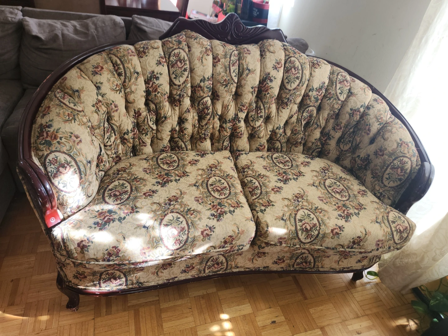 Vintage 3pc Sofa Set with Loveseat and Chair - photo 2