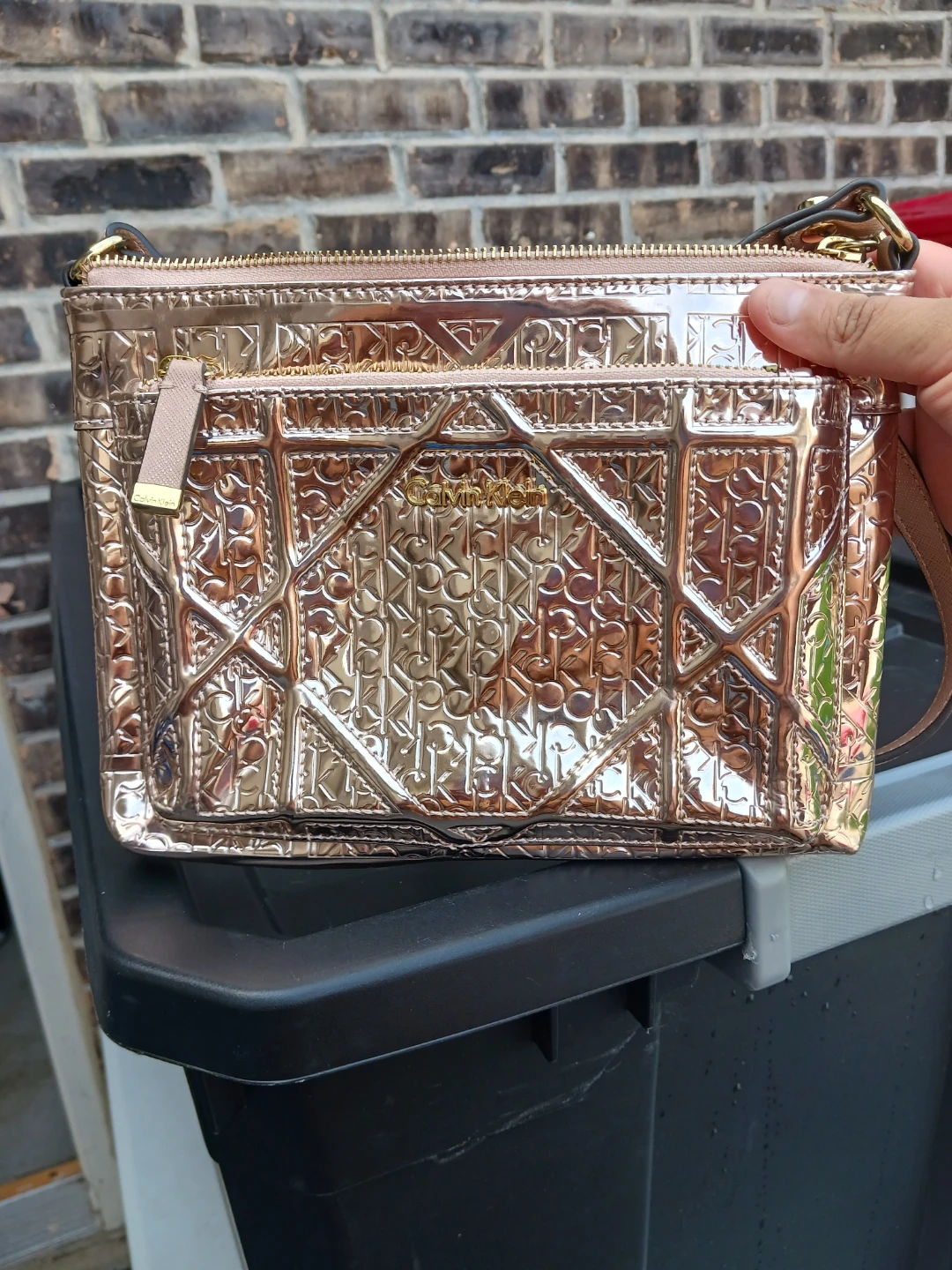 Calvin Klein Rose Gold Embossed Crossbody Bag - photo 2