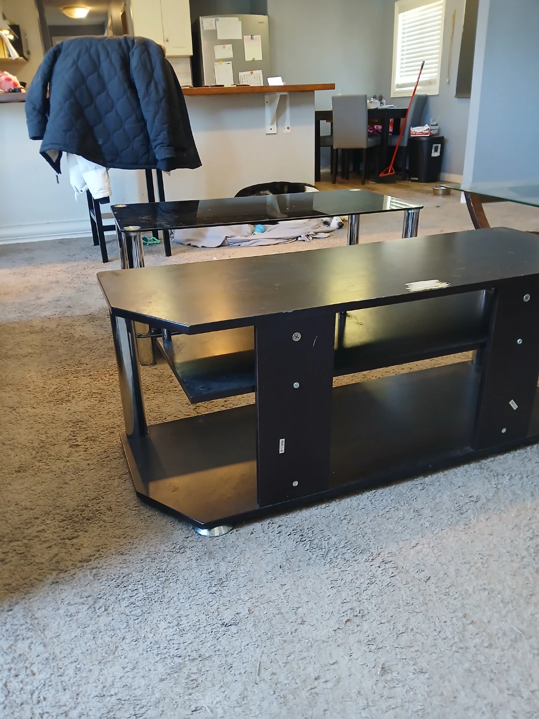 Living room tv stand & matching coffee table - photo 3