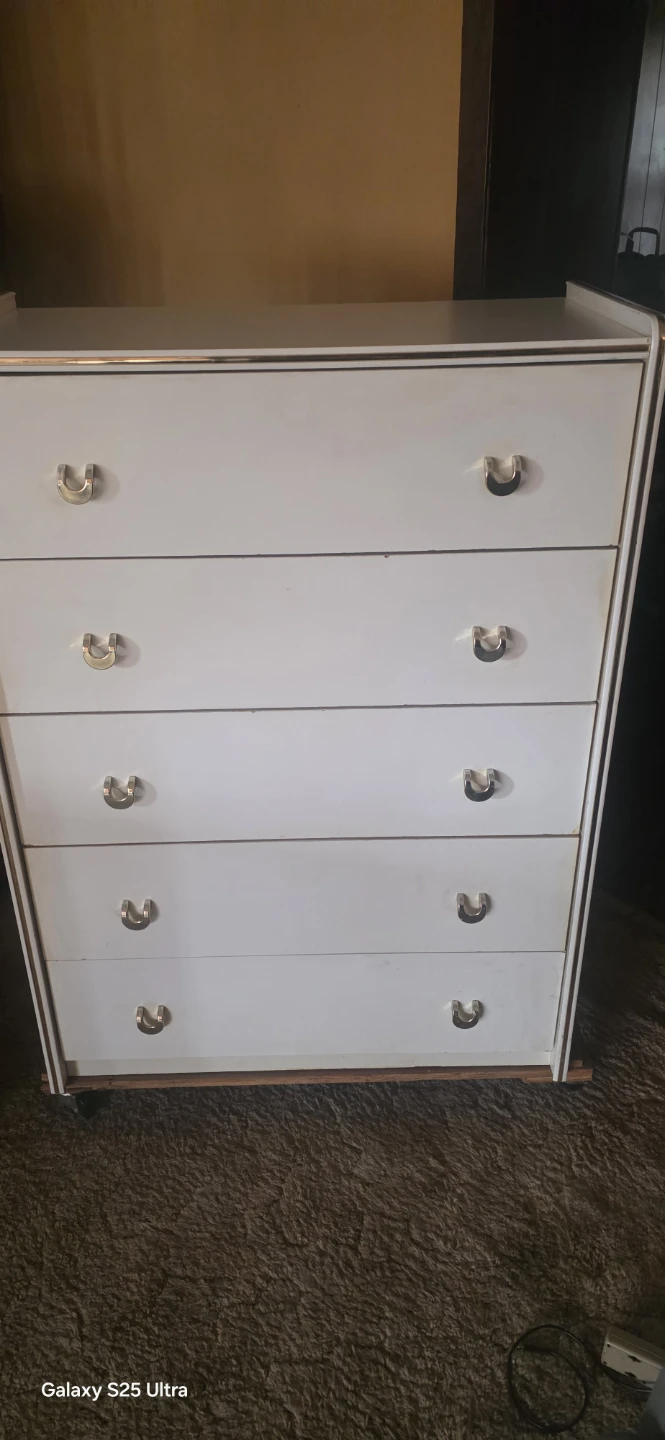 White 5-Drawer Dresser with Gold Accents