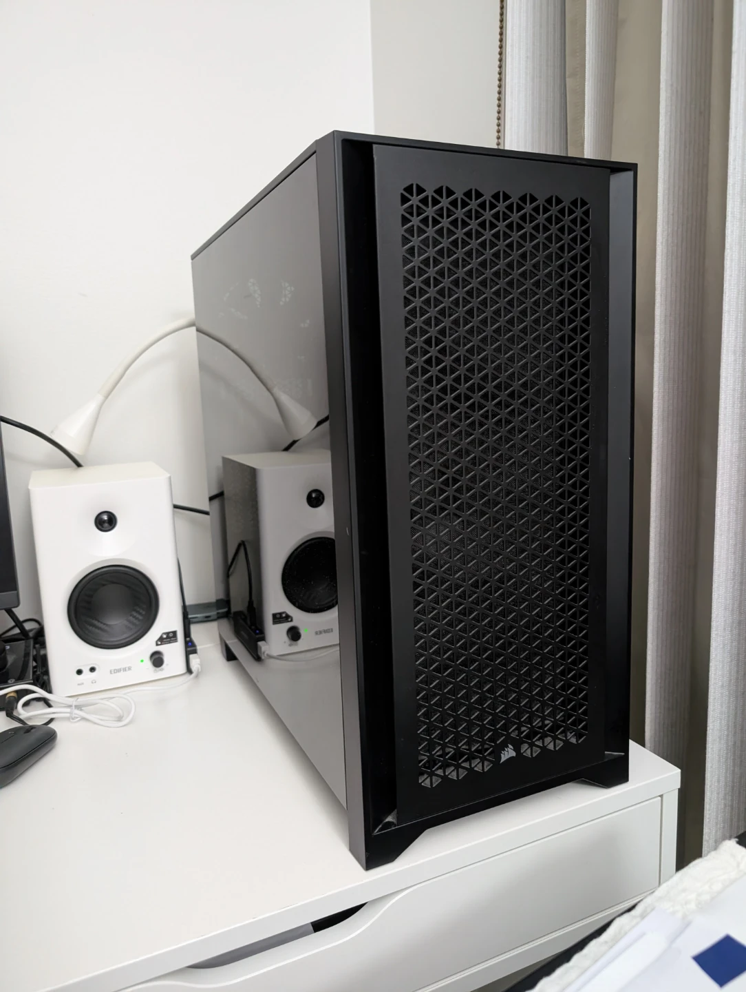 Desktop (For bundle / parts) i3  / 1050 Ti / Motherboard / Case