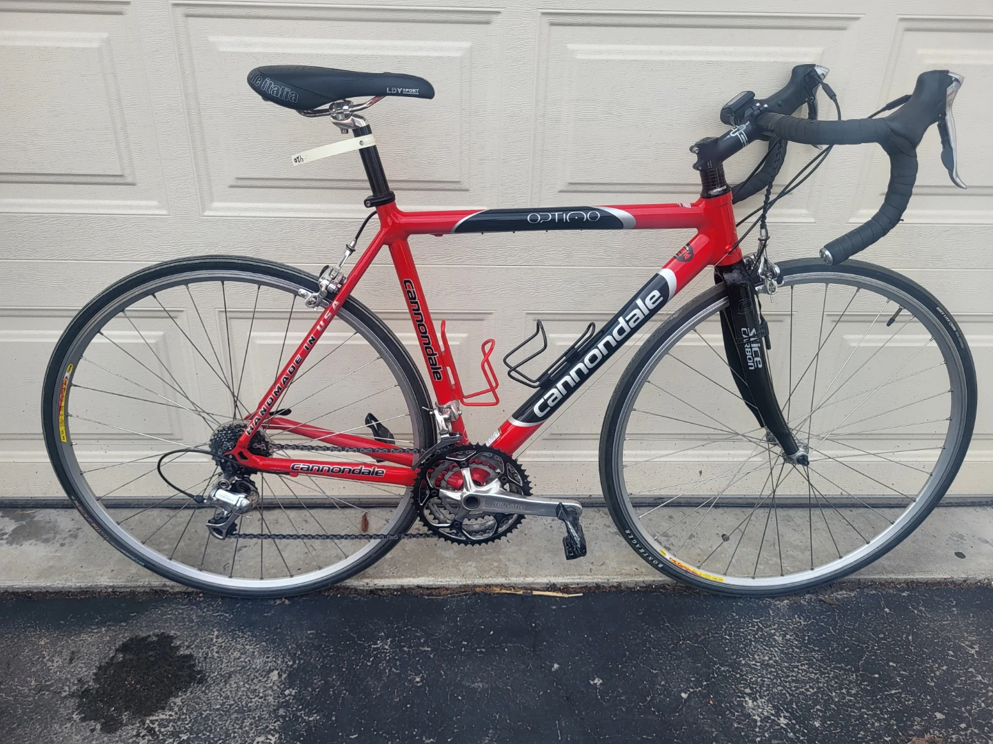 Cannondale Road Bike - Red