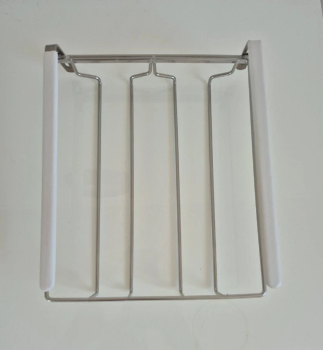 Under Cabinet Wine Glass Rack