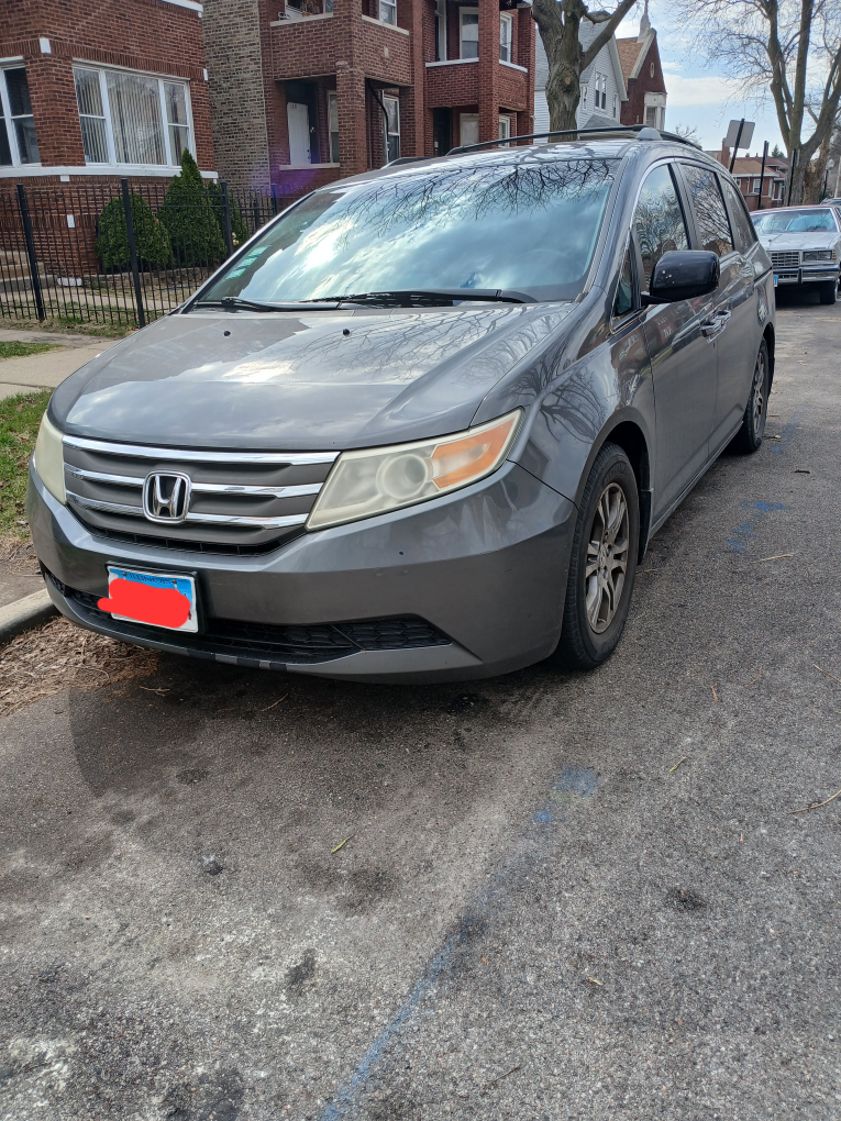 Gray Honda Odyssey Minivan 2012 Gray