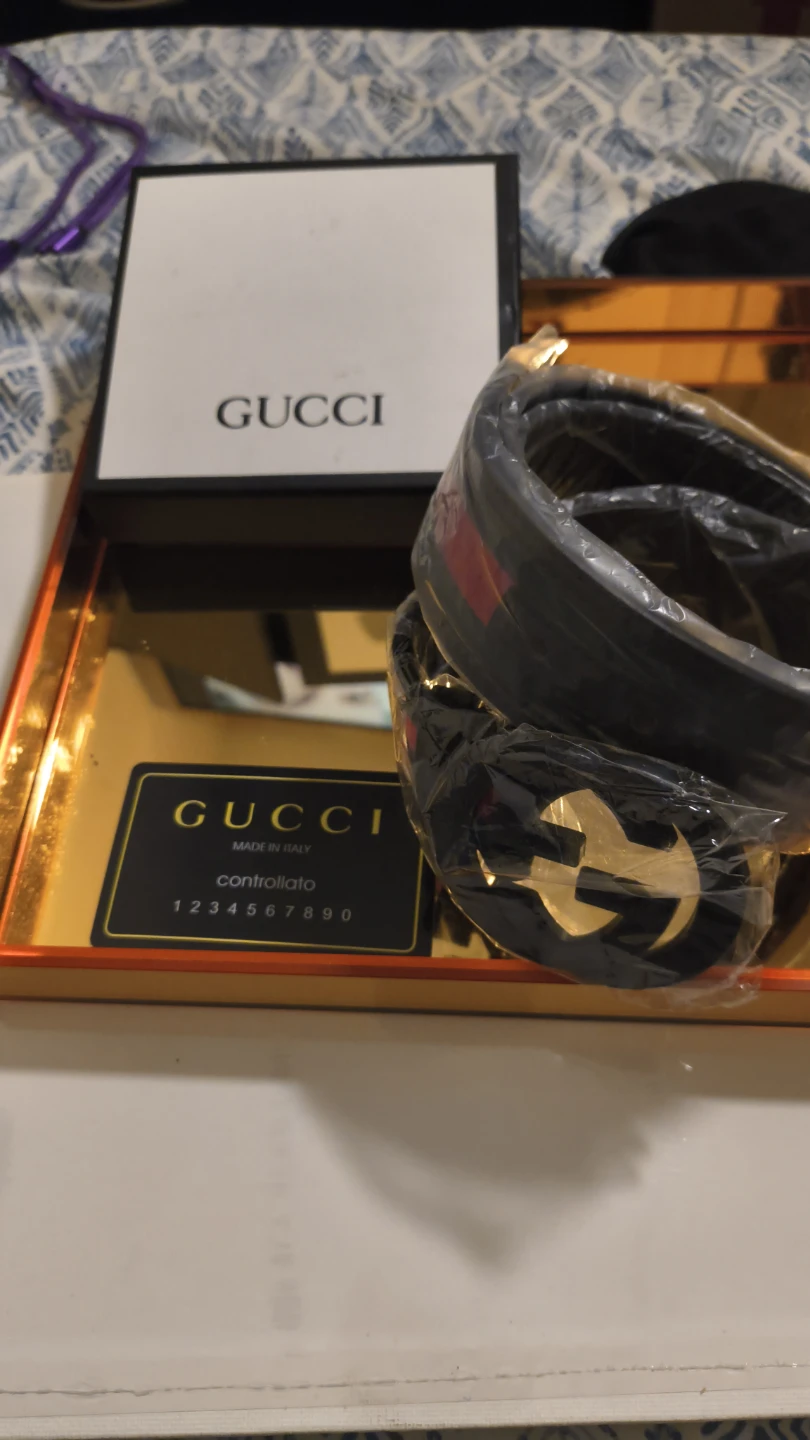 Gucci Belt with Gold GG Buckle - photo 2