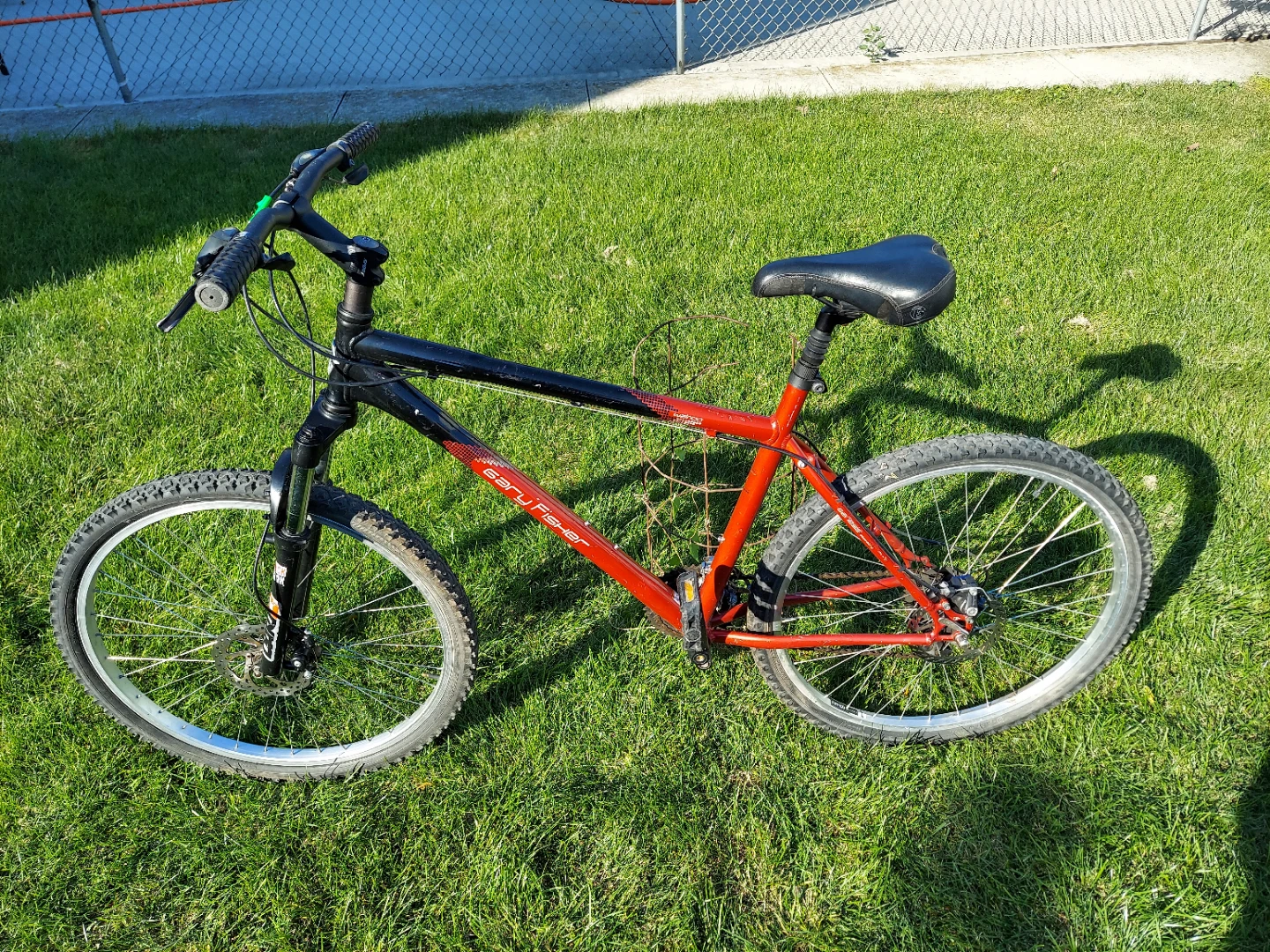 Gary Fisher Mountain Bike - photo 2