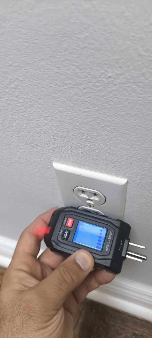 Your Outlet Might Be Unsafe – Check It in Seconds! - photo 2