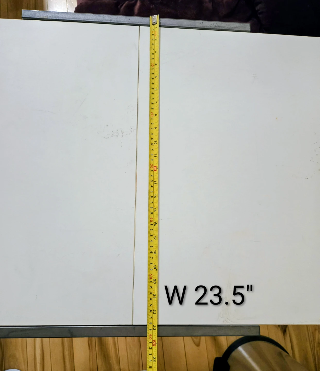 White Side Table with Metal Frame - photo 5