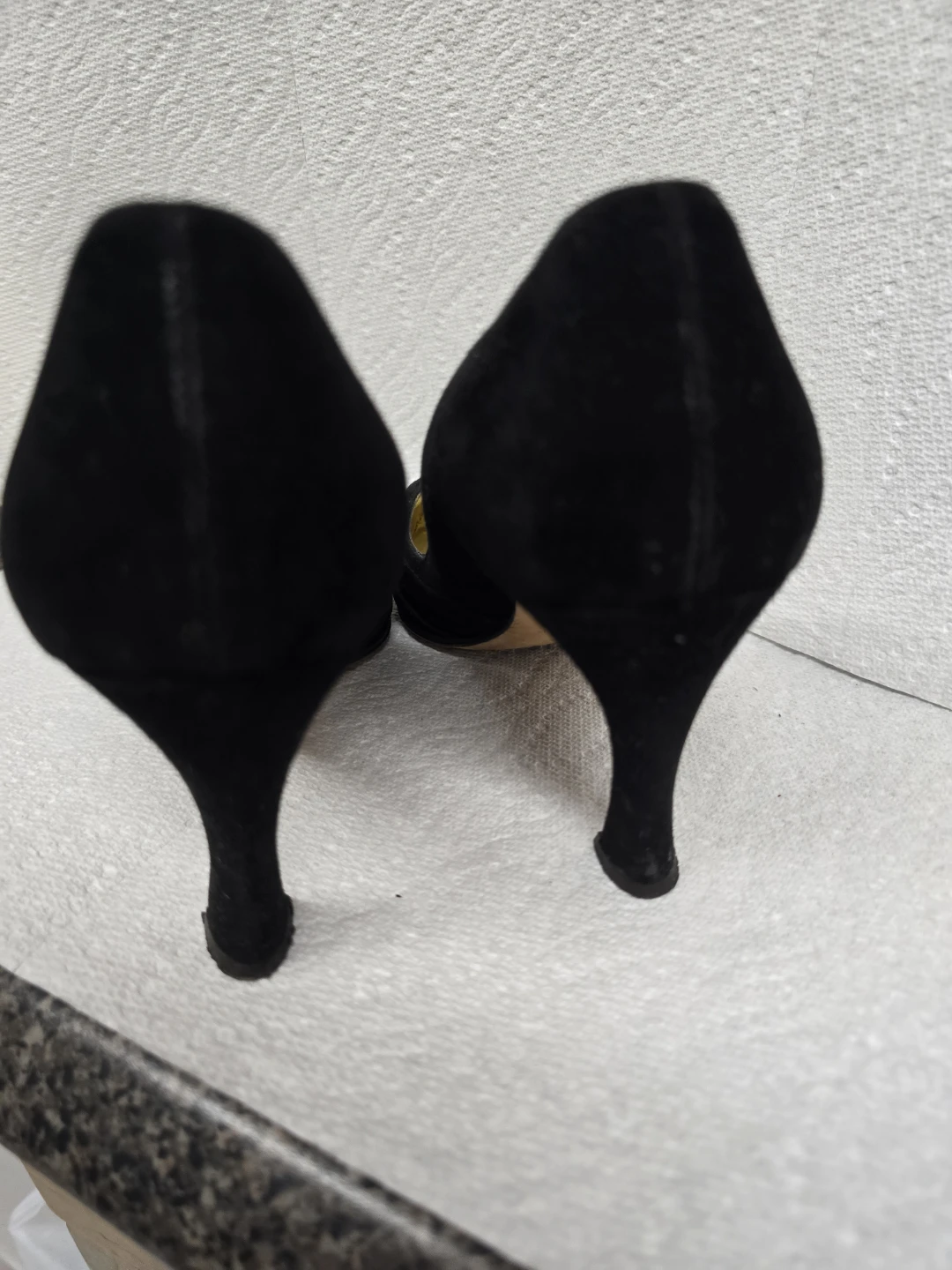 Black Suede Heels Size 38.5 - photo 3