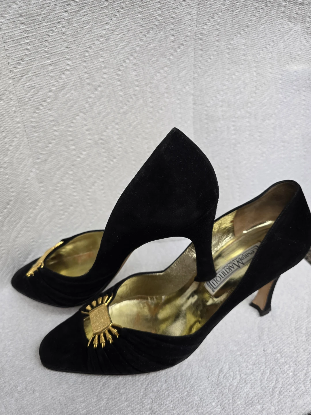 Black Suede Heels Size 38.5 - photo 5