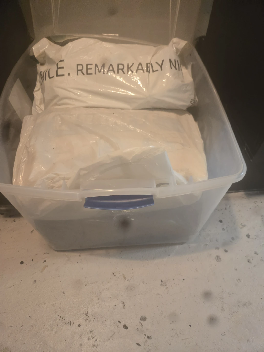 5 concrete bags never been used